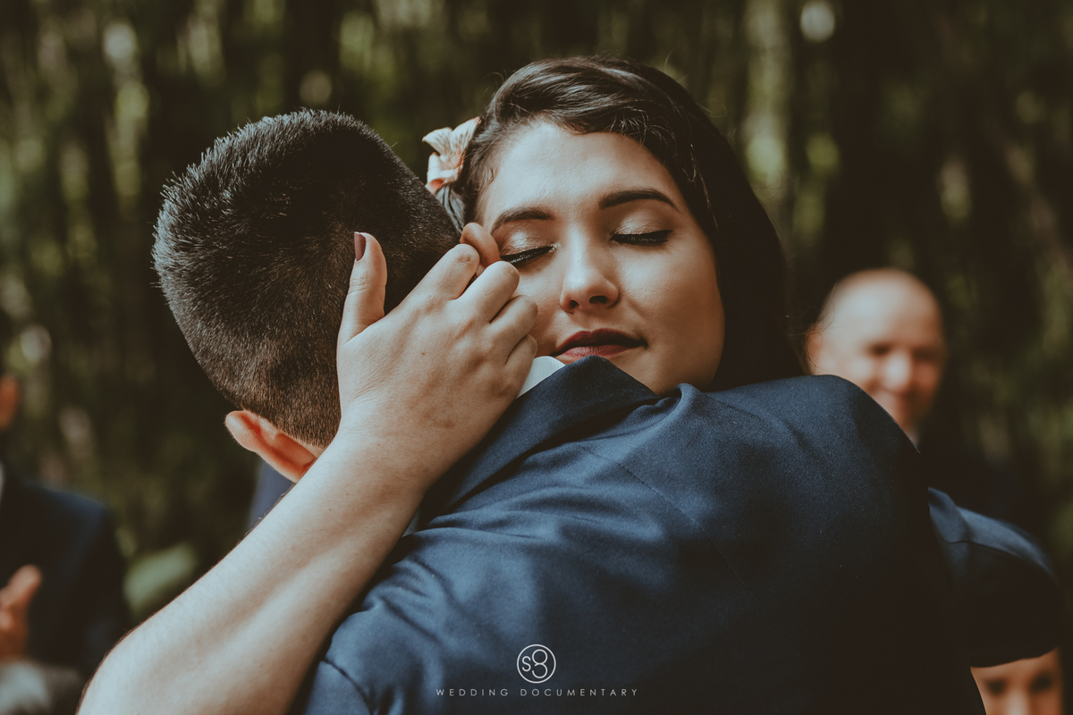 Fotografia de casamento de dia criativa em Mairiporã