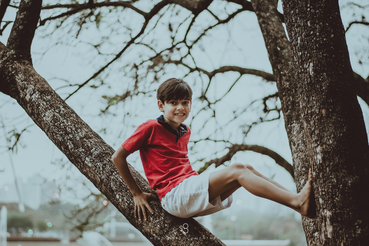 Ensaio fotográfico de criança criativo no Parque Ibirapuera