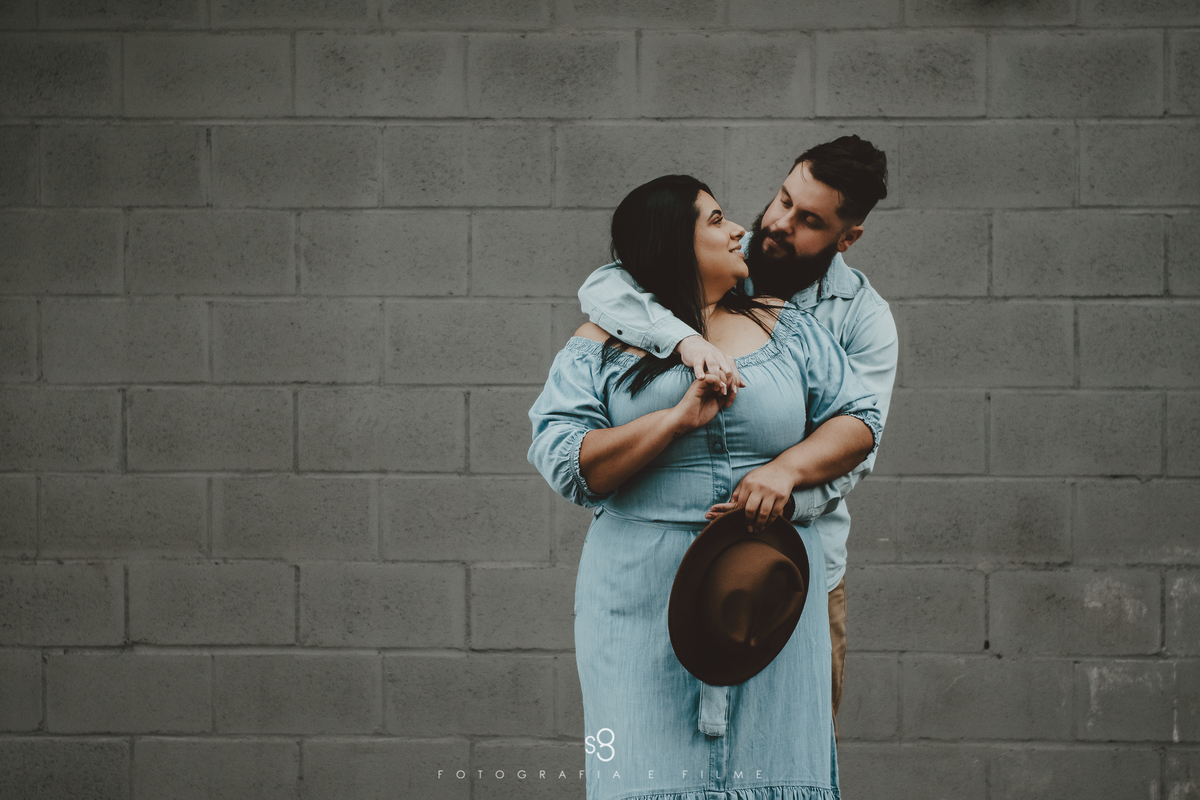 Fotografo para ensaio pré casamento no Deck Steak House Mairiporã