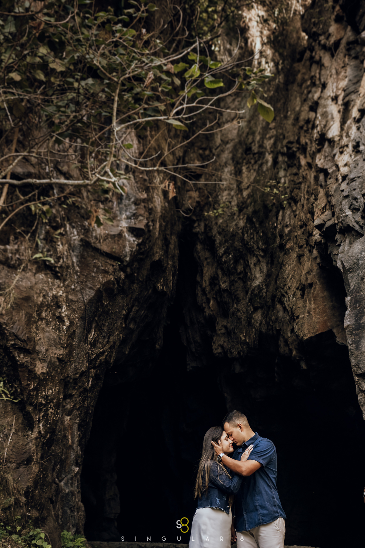 Ensaio pré wedding na Gruta dos Anjos em Socorro SP de dia