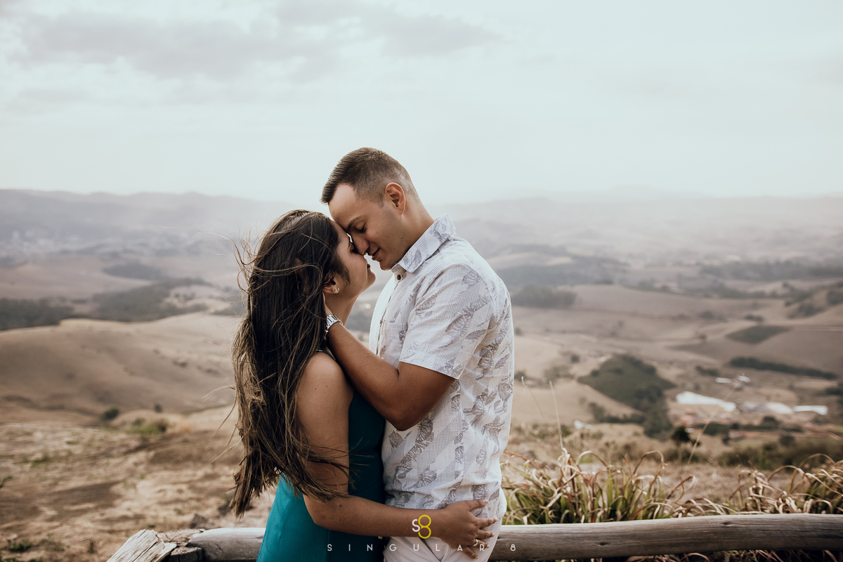 pôr do sol no Mirante da Pedra da Bela Vista em Socorro ensaio pré wedding