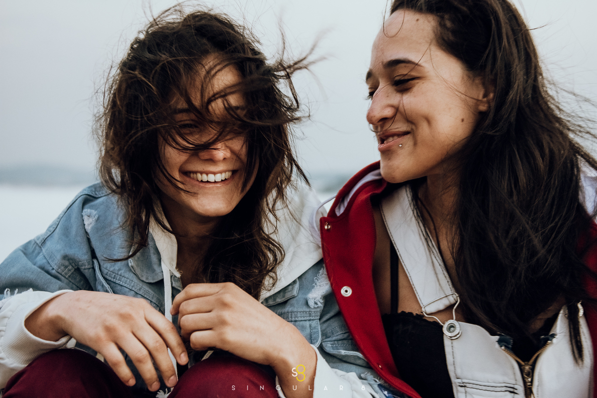 Fotografia de ensaio pré casamento espontânea e diferente em São Paulo