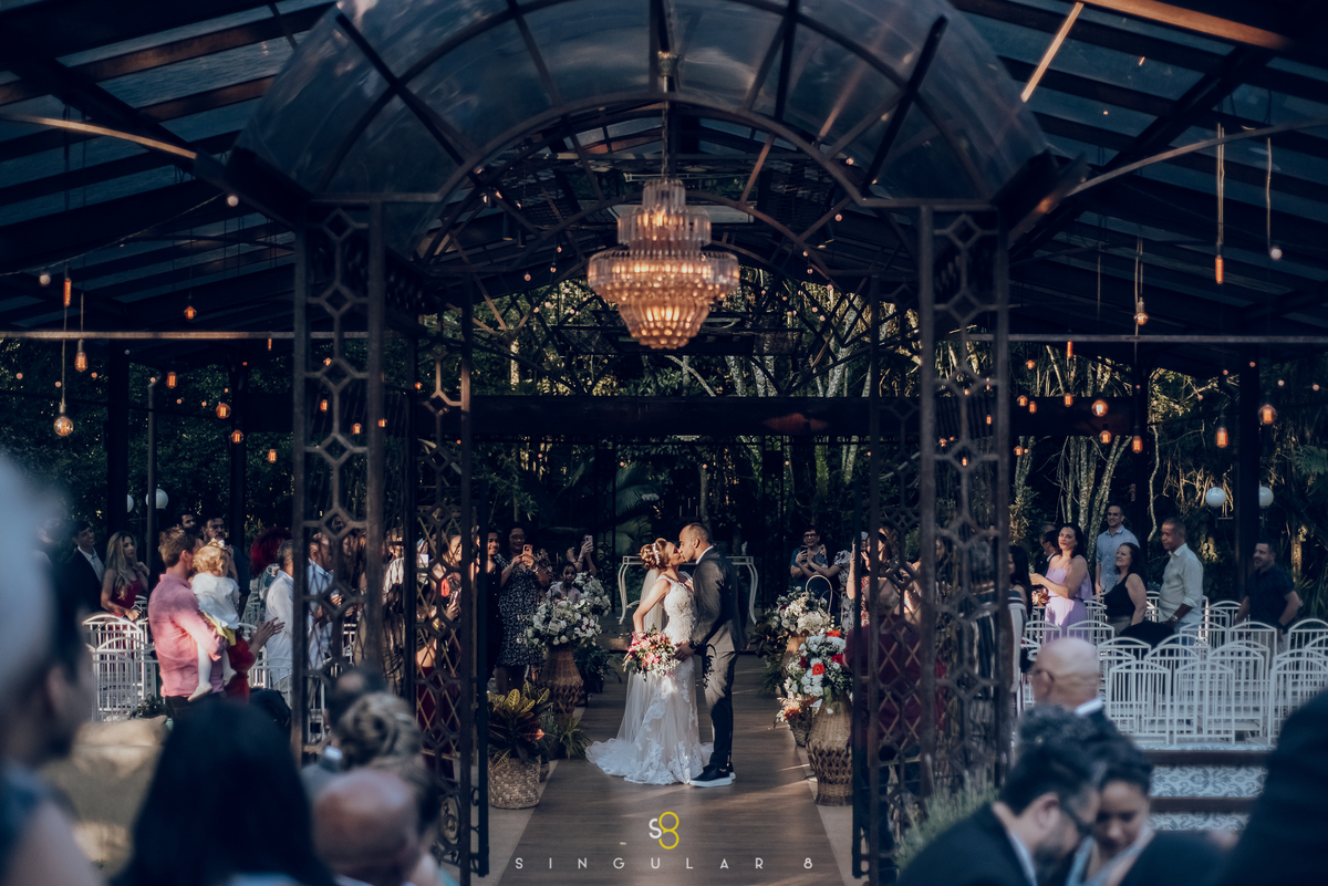 Fotografia de casamento no final da tarde no Recanto callegari