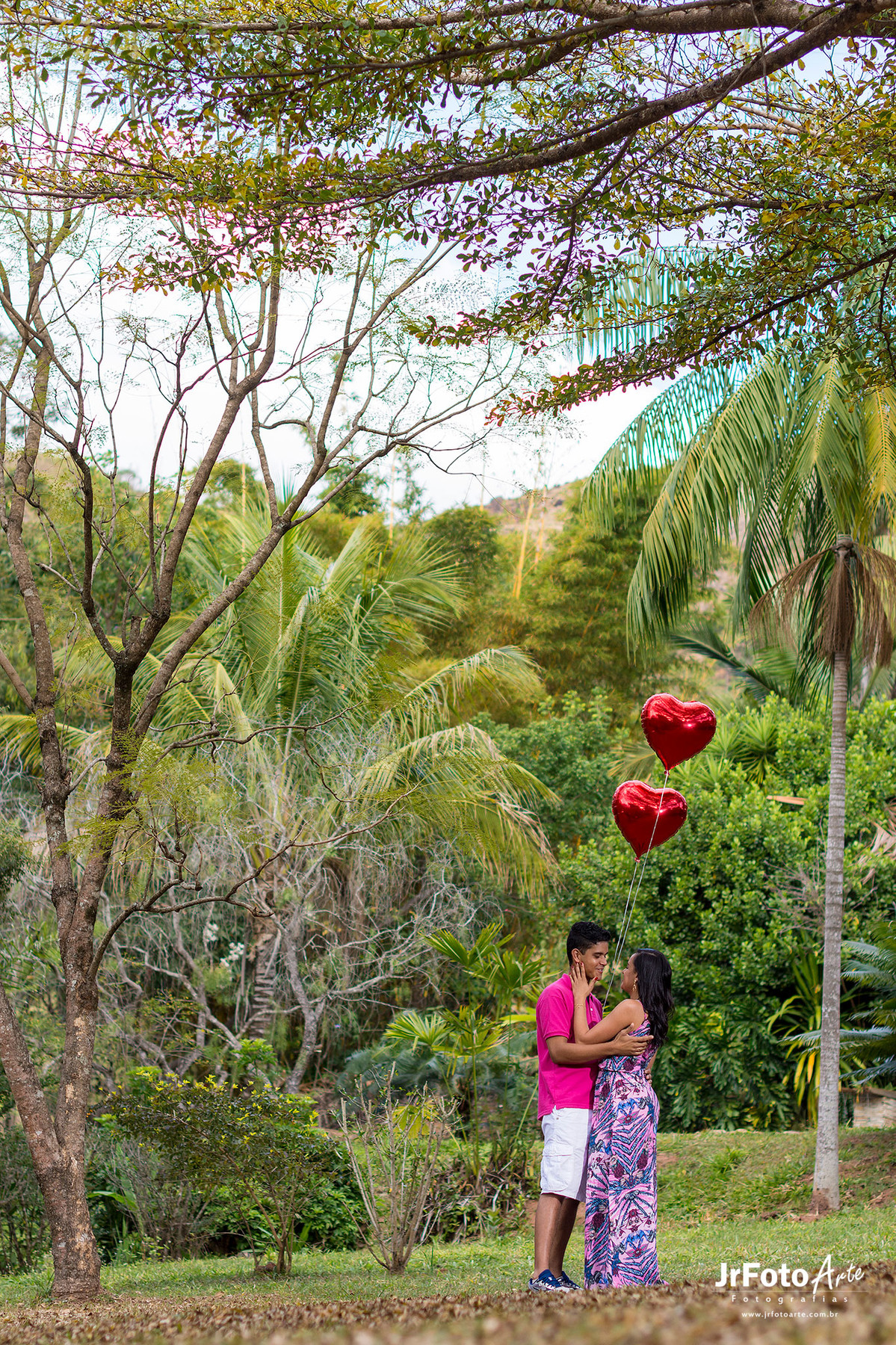 pre-casamento-de-lucimara-e-robert-local-pesque-e-pague-recanto-da-serra-jrfotoarte-fotografo-de-casamento-itabira-mg