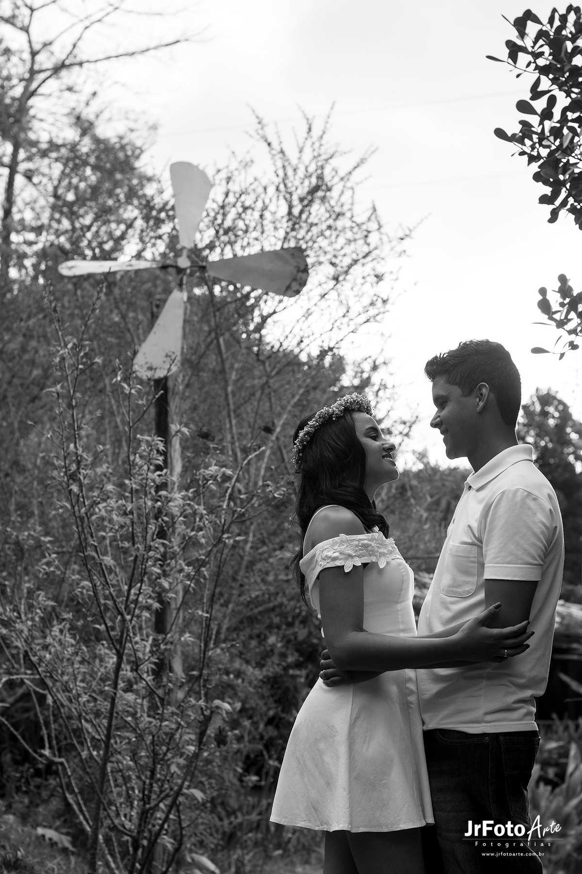 pre-casamento-de-lucimara-e-robert-local-pesque-e-pague-recanto-da-serra-jrfotoarte-fotografo-de-casamento-itabira-mg