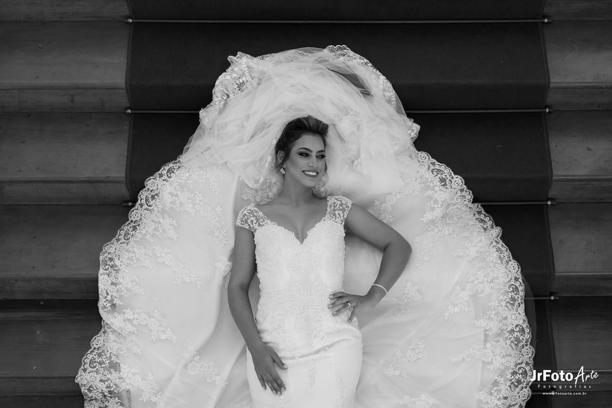 pos-casamento-de-viviane-e-jefferson-Hotel-floresta-mágica-santa-luzia-mg-jrfotoarte-fotografo-de-casamento-itabira-mg