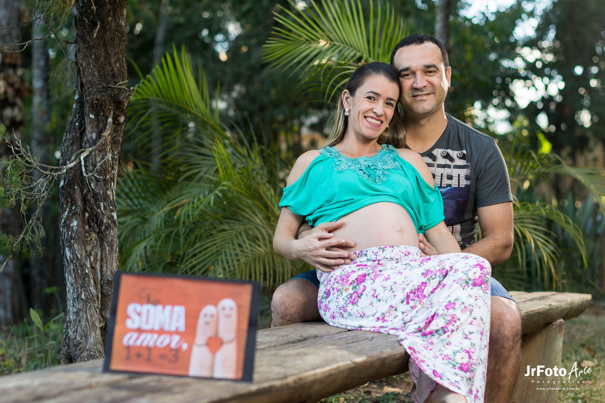 ensaio-gestante-renata-britto-e-eduardo-e-guilherme-local-estudio-jrfotoarte-retouch-fotografo-de-casamento-itabira-mg