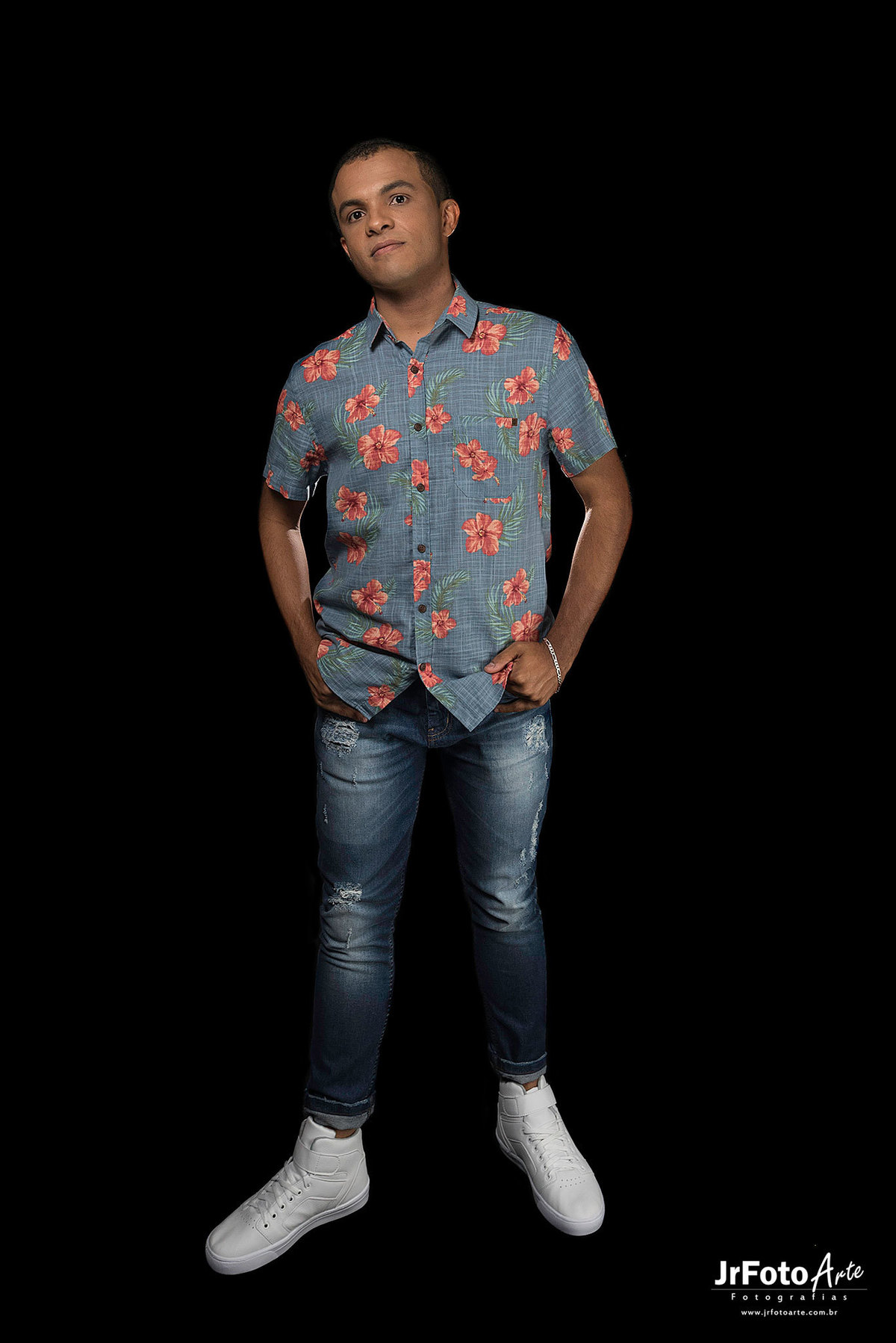 João-Nazz-DJ-dance-music-itabira-mg-foto-estudio-jrfotoarte-itabira-mg