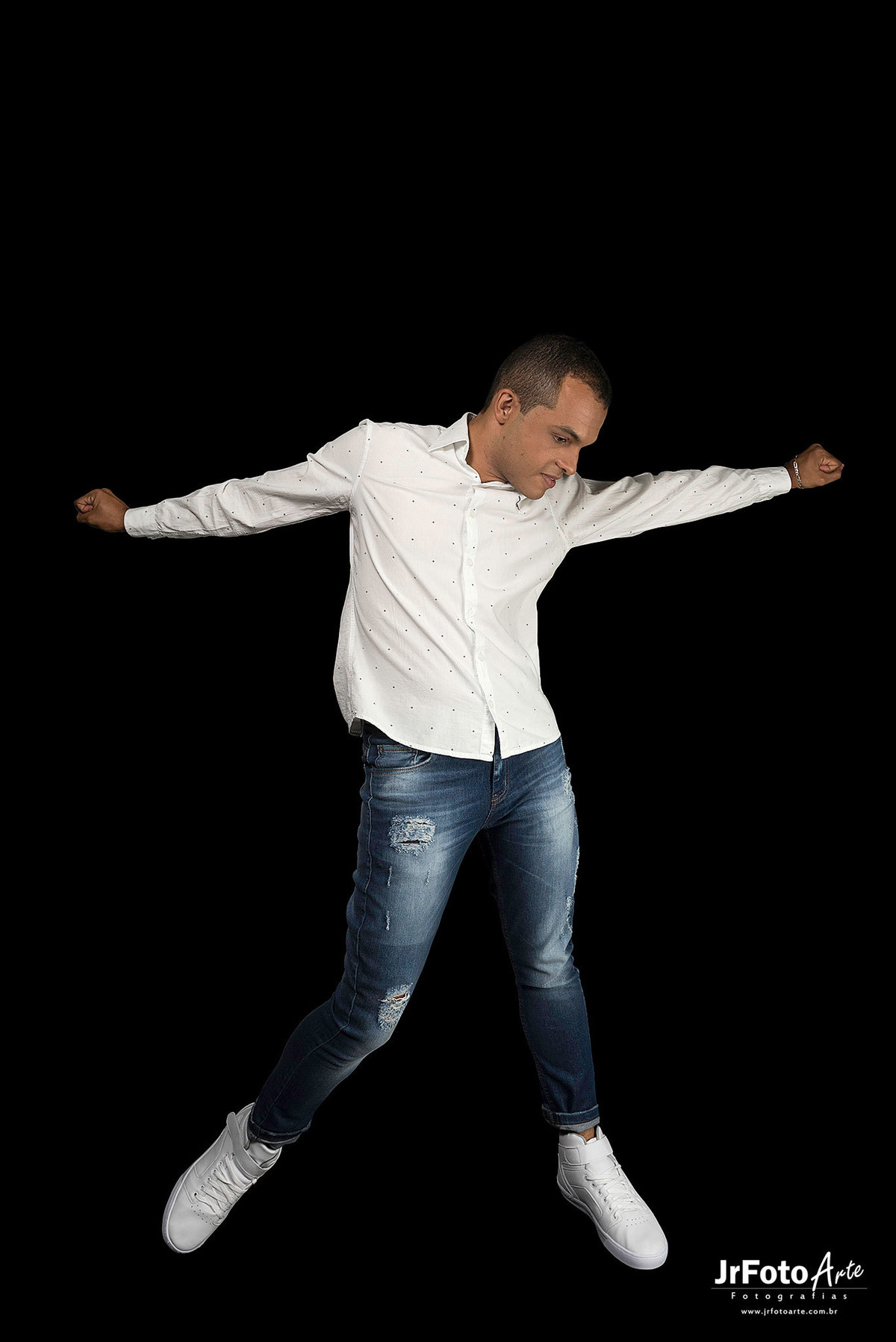 João-Nazz-DJ-dance-music-itabira-mg-foto-estudio-jrfotoarte-itabira-mg