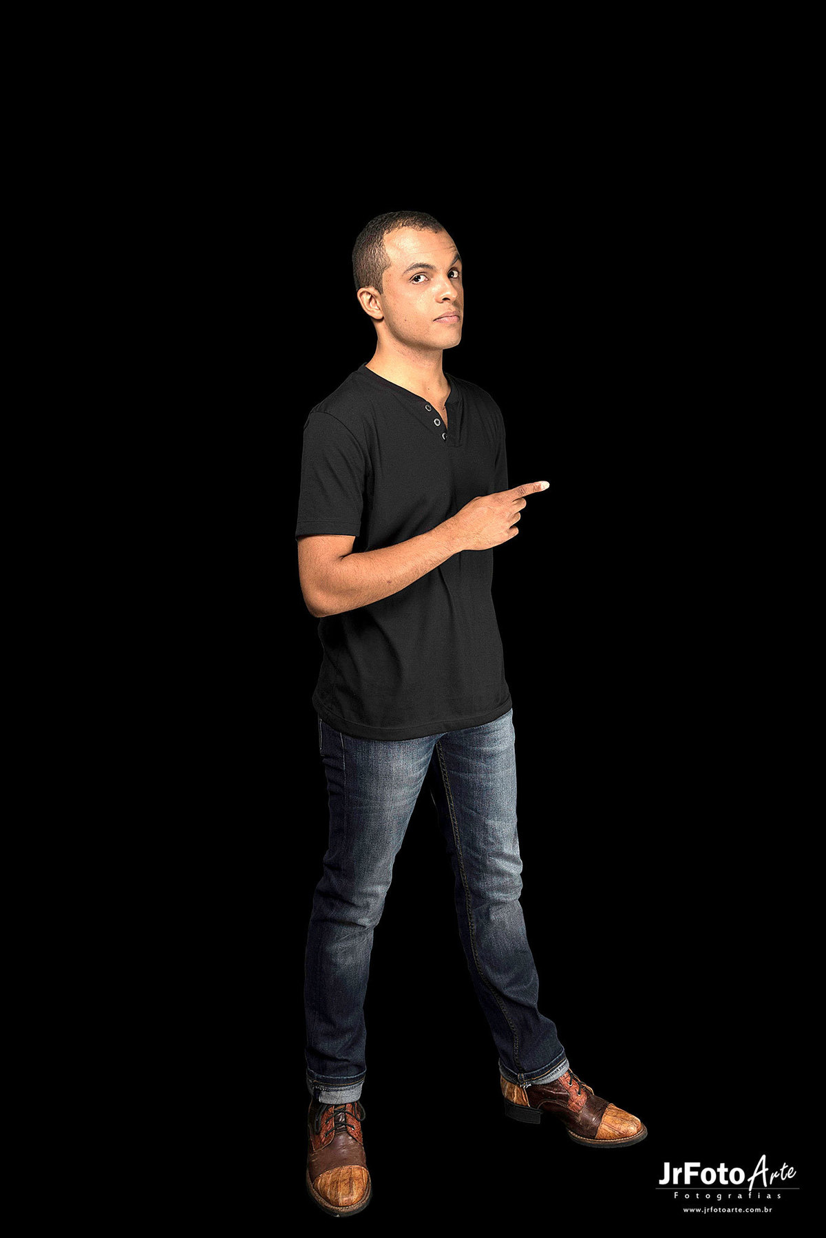 João-Nazz-DJ-dance-music-itabira-mg-foto-estudio-jrfotoarte-itabira-mg