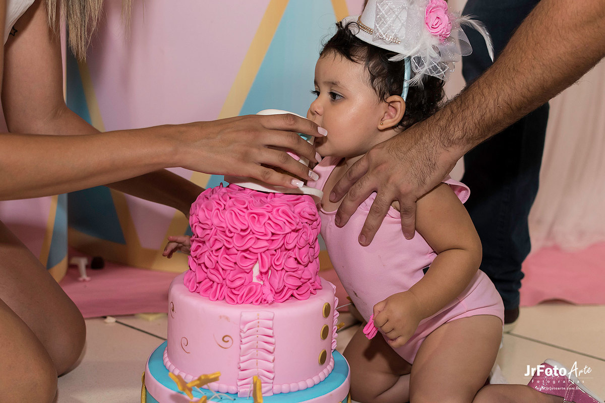 aniversario-olivia-1-ano-aninha-e-fabricio-decoracao-elegance-jrfotoarte-itabira-mg