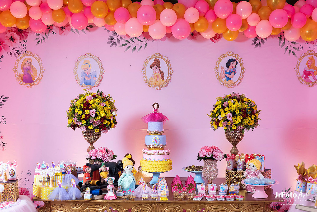 Decorao Da Dora Decorao Tema Dora Aventureira Aqui Os Personagens -> Decoracao De Sala De Aula Da Dora Aventureira Decorao Da Dora Decorao Tema Dora Aventureira Aqui Os Personagens -> Decoracao De Sala De Aula Da Dora Aventureira