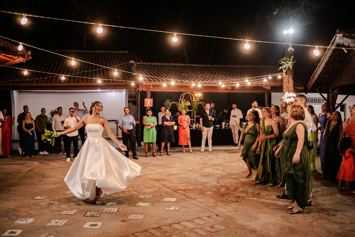 casamento uait geraldo festas araçuaí