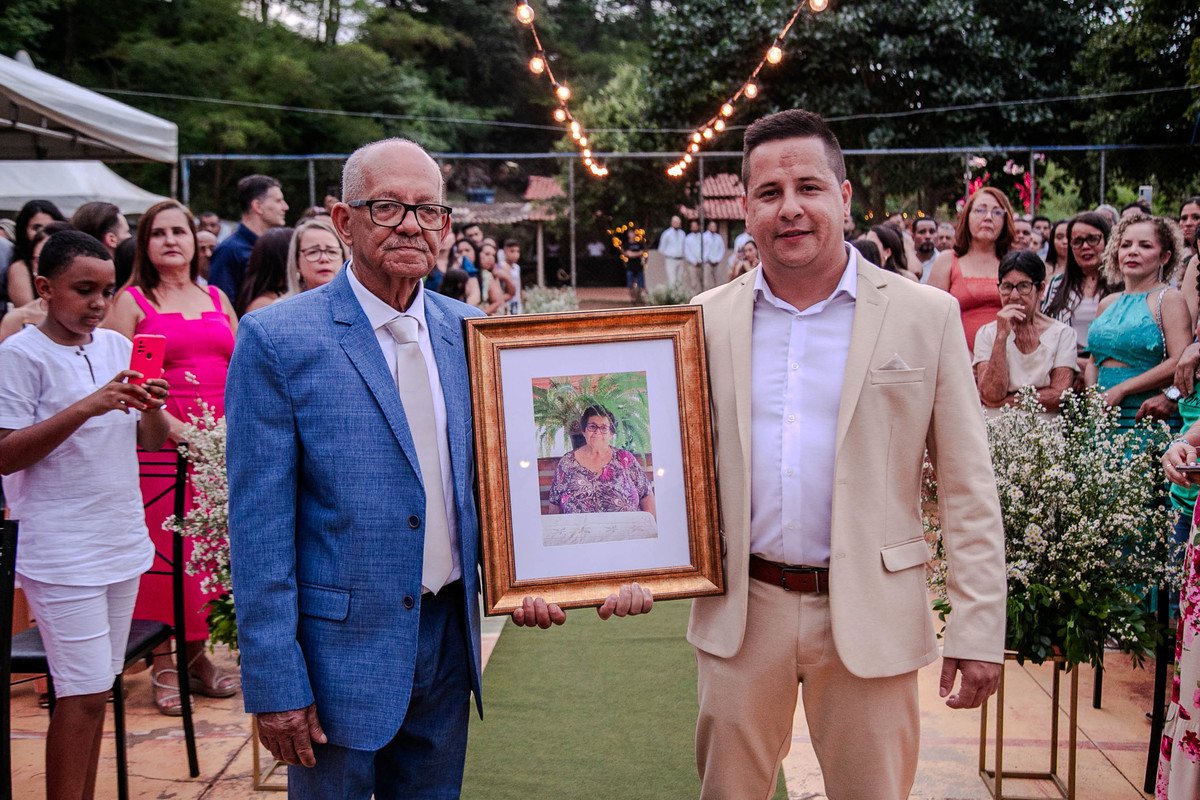 Casamento durante o dia berilo Evelyn Noda Zara