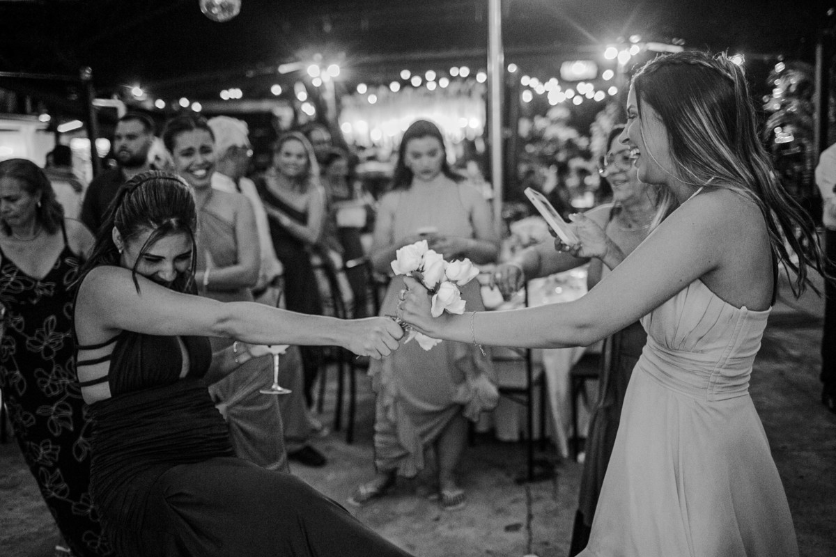 Casamento araçuaí durante o dia festa uait geraldo festa bruno demark