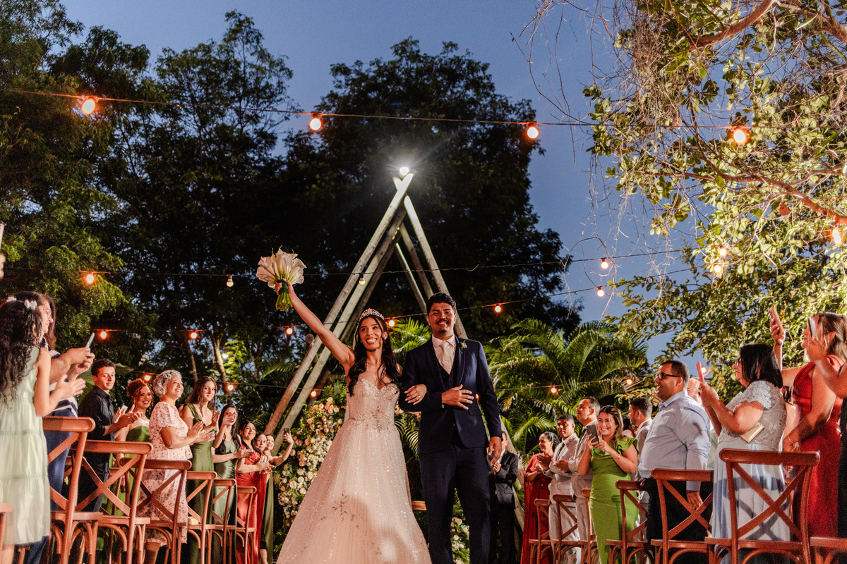 Casamento sandy e joão virgem da lapa espaço solares