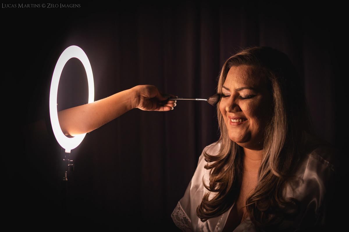 Casamento em Araçuaí em casa foto pincel e ring light