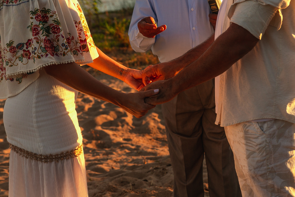 CASAMENTO AS MARGENS DO RIO JEQUITINHONHA