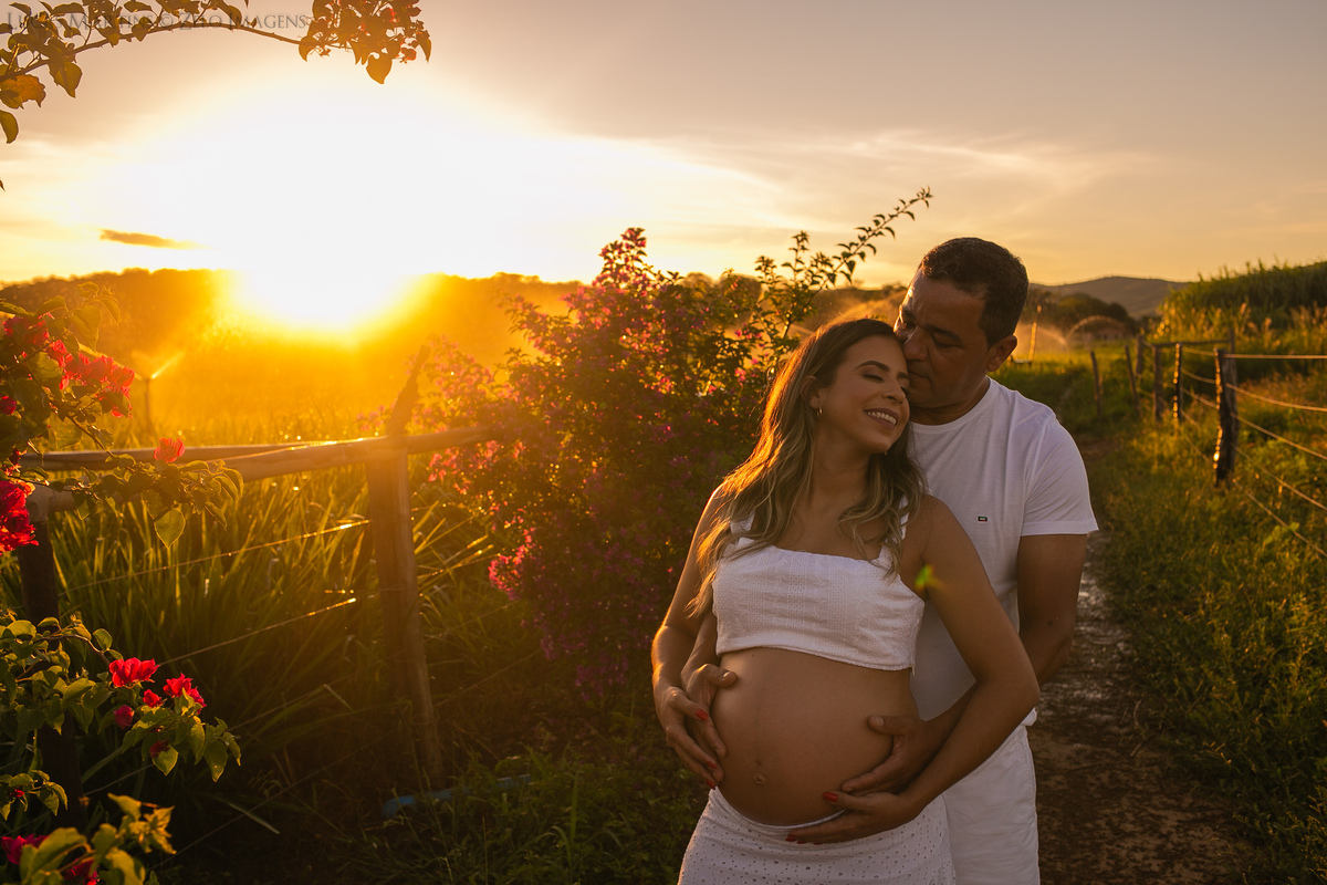 ensaio gestante casal por do sol