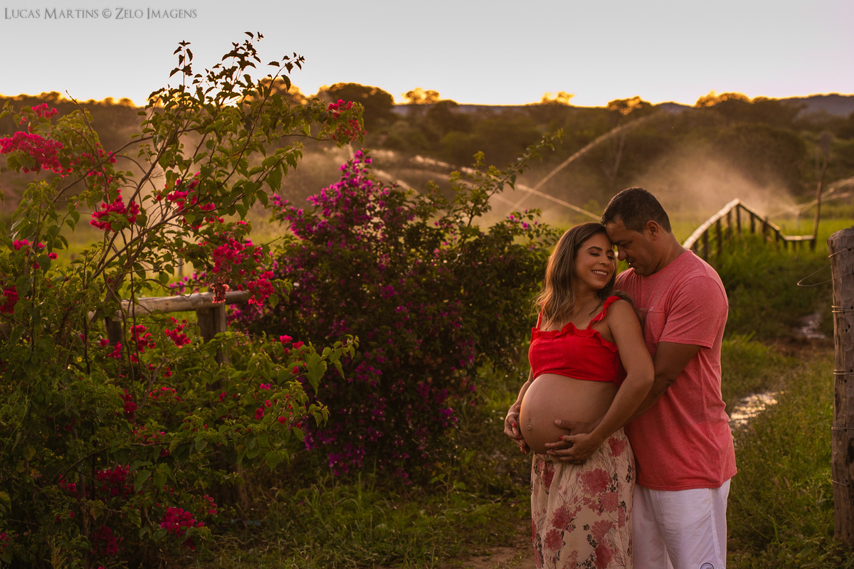 ensaio gestante casal por do sol