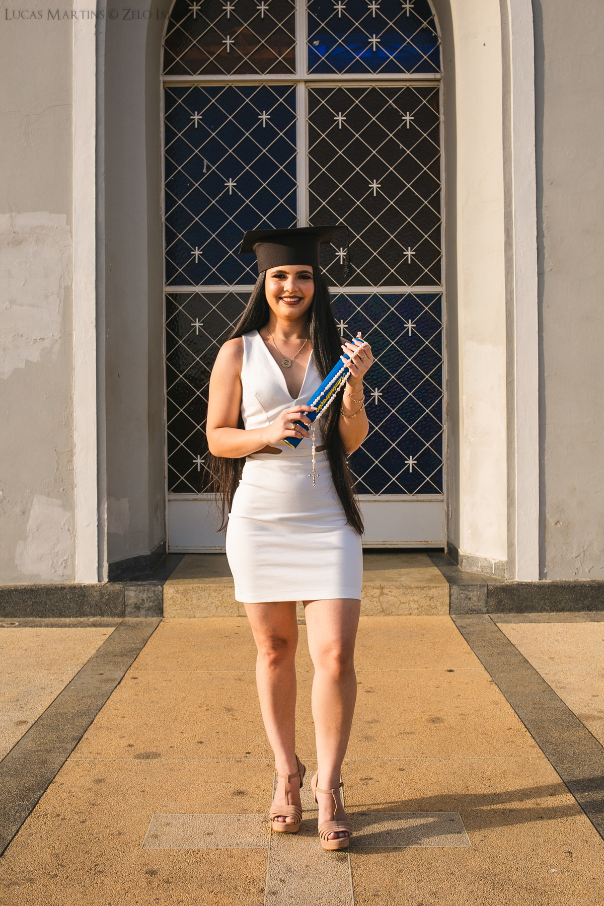 ensaio de formatura Araçuaí administração
formanda igreja