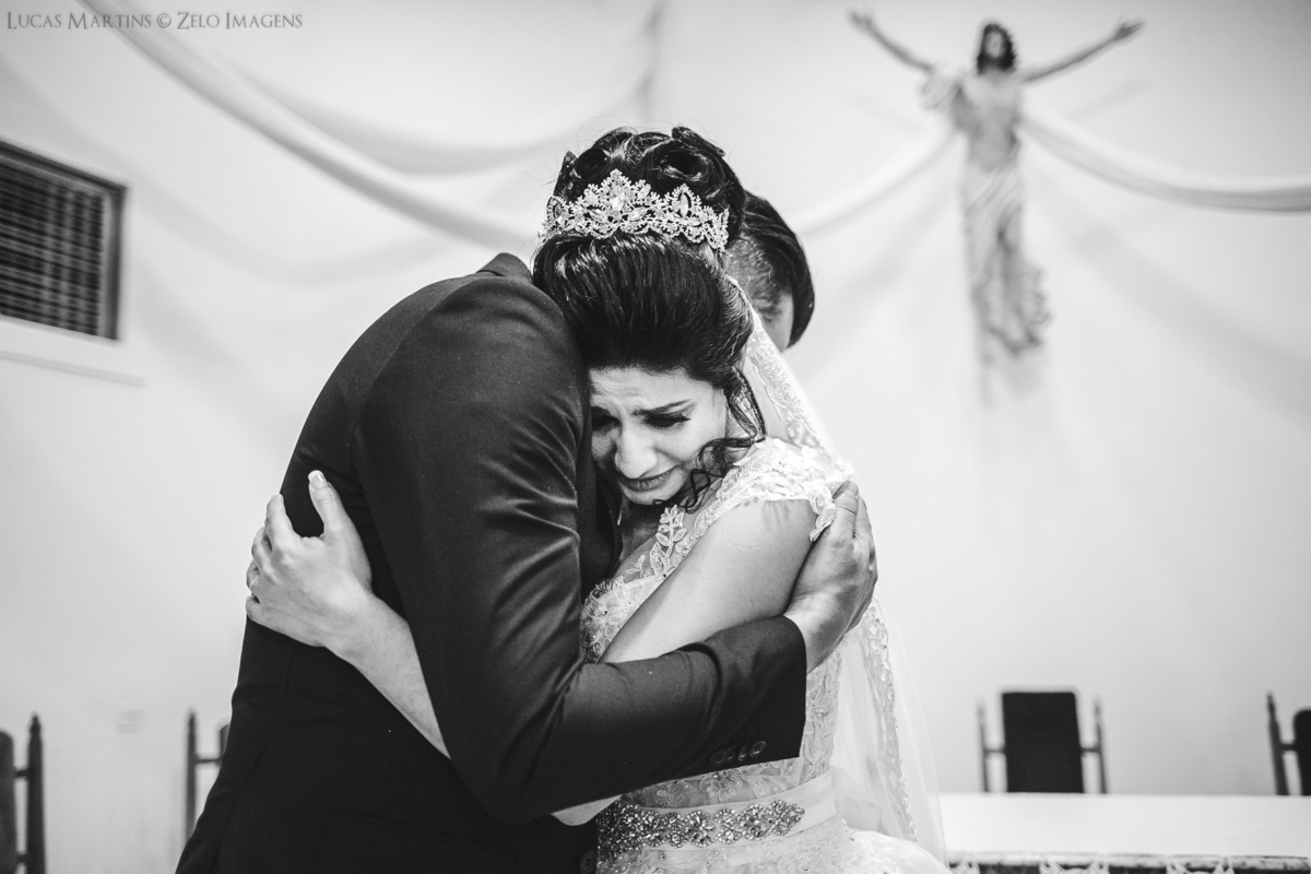 casamento virgem da lapa igreja matriz noiva emocionada