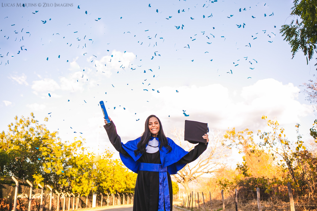 Ensaio de formatura araçuaí mg administração ifnmg papel picado