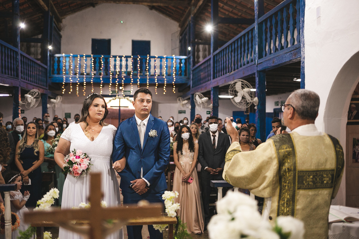 Casamento durante o dia Araçuaí igreja do rosário