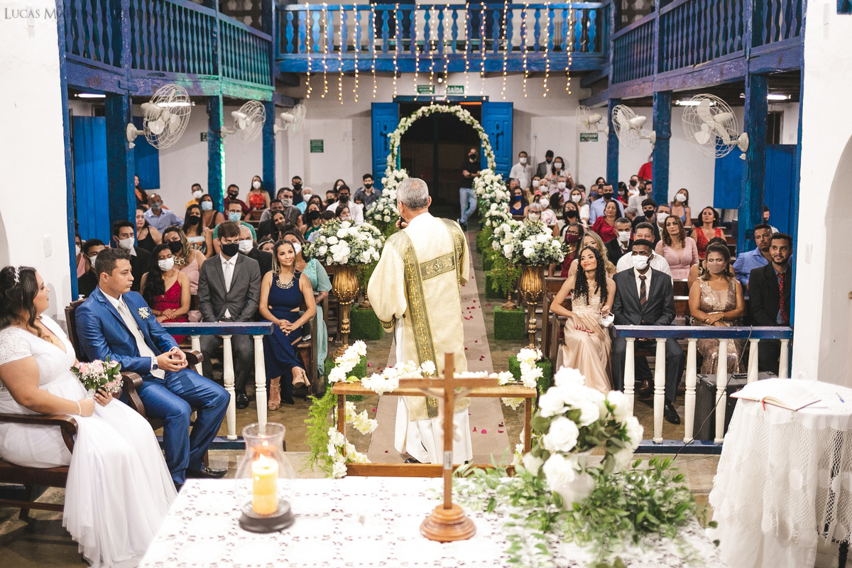 Casamento durante o dia Araçuaí igreja do rosário
