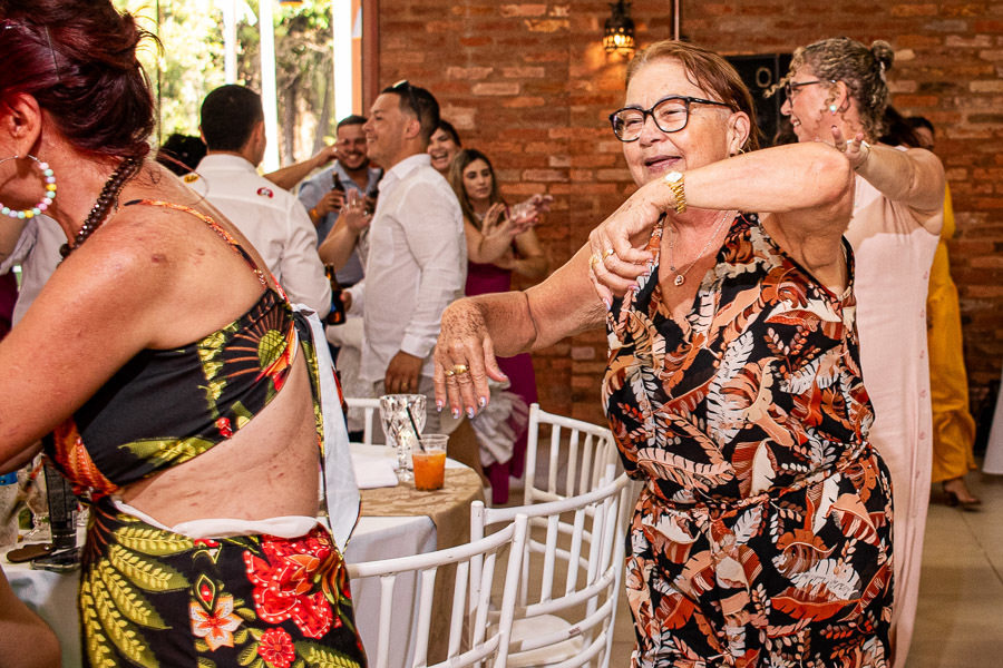Casamento Santo Expedito Bariri sp Gabi e Deivid Valber Trevisan O incantare