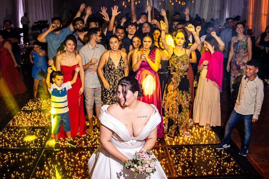 Casamento Heloisa e Vinicius Valber Trevisan Paroquia Santo Expedito Bariri SP