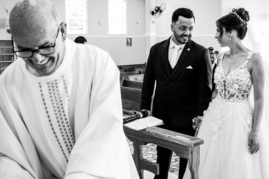 Casamento em Bariri SP Igreja Santa Luiza Pamela e Tiago Valber Trevisan