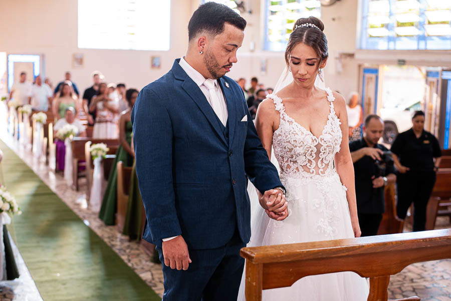 Casamento em Bariri SP Igreja Santa Luiza Pamela e Tiago Valber Trevisan