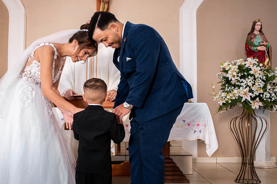 Casamento em Bariri SP Igreja Santa Luiza Pamela e Tiago Valber Trevisan