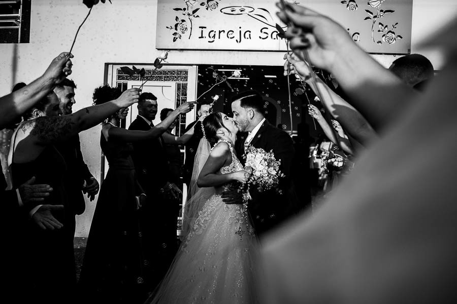 Casamento em Bariri SP Igreja Santa Luiza Pamela e Tiago Valber Trevisan