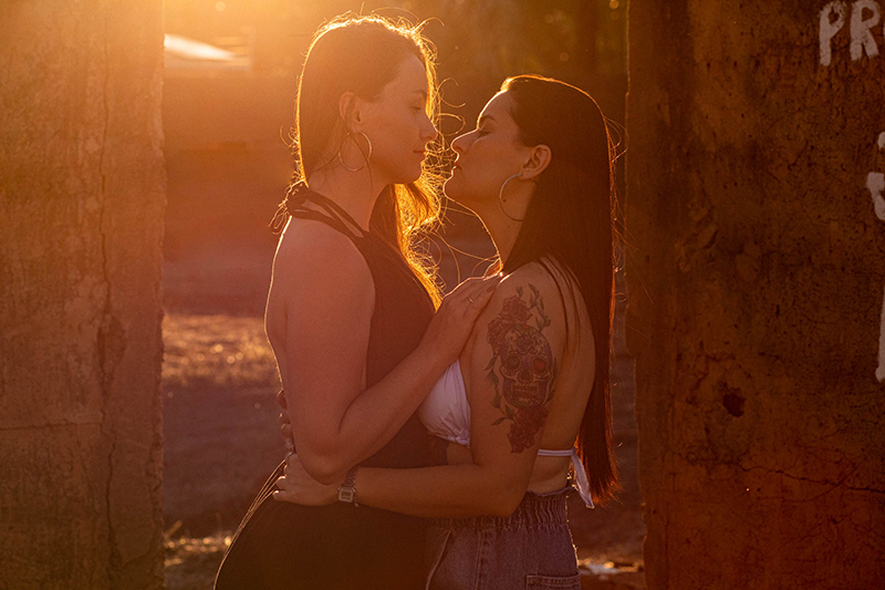 Ensaio de lésbicas ensaio de  casal lgbtqia+ oto de casal de lésbicas beijando fotos de lésbicas e lgbtqia+ casal lgbtqia+
Amor lgbtqia+