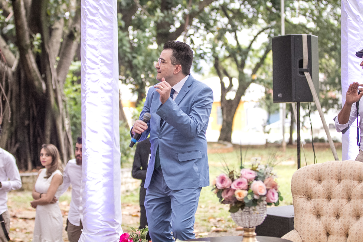 pastor a espera da noiva