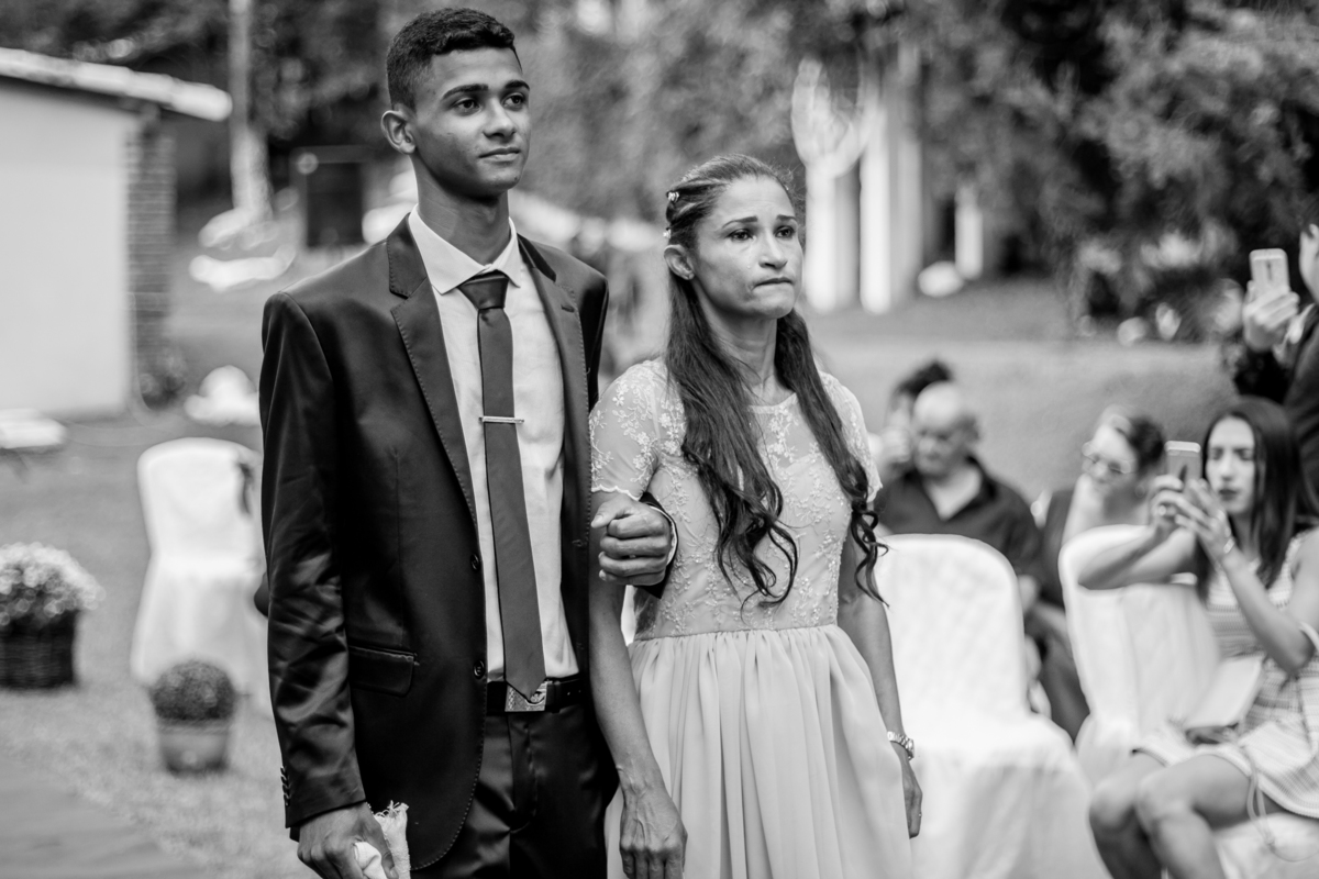 fotografia de casamento em mairiporã entrada do noivo