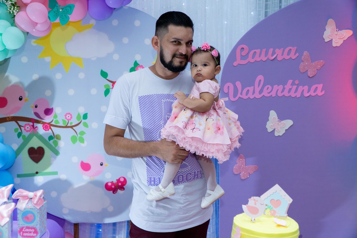 Comemoração do aniversário de 01 ano da Laura Valentina, reunindo a famílias e amigos para esse dia tão especial. 