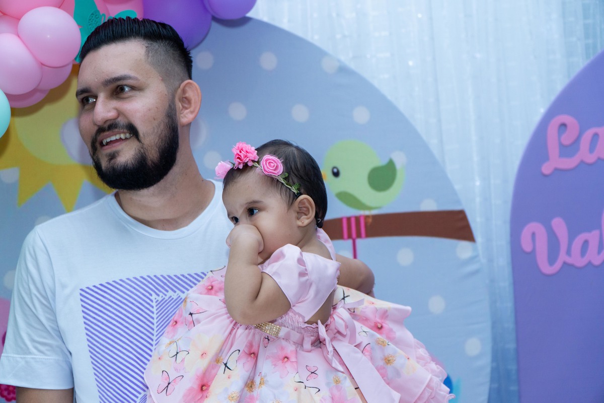 Comemoração do aniversário de 01 ano da Laura Valentina, reunindo a famílias e amigos para esse dia tão especial. 