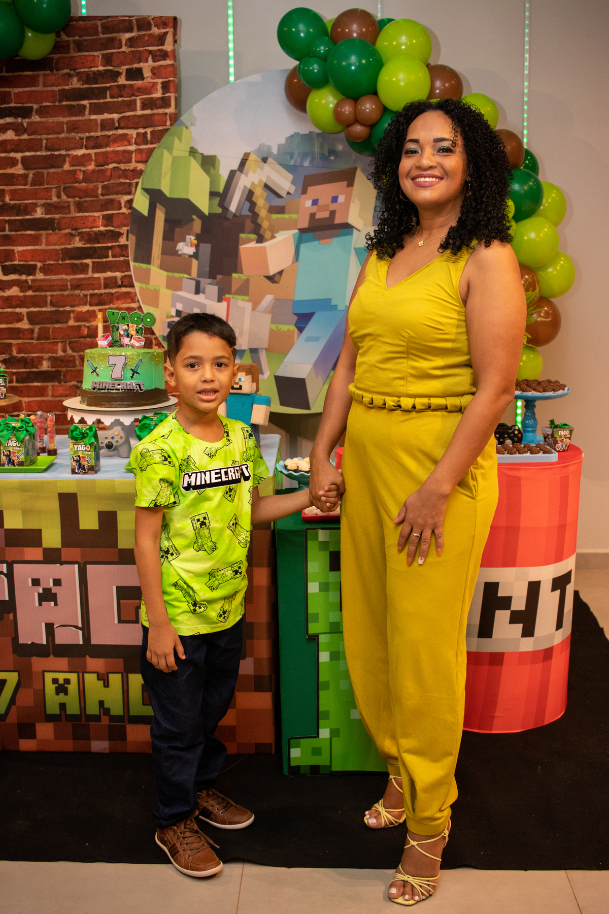 Aniversário 07 anos Yago Arena Royale Esports - Estúdio Composição 