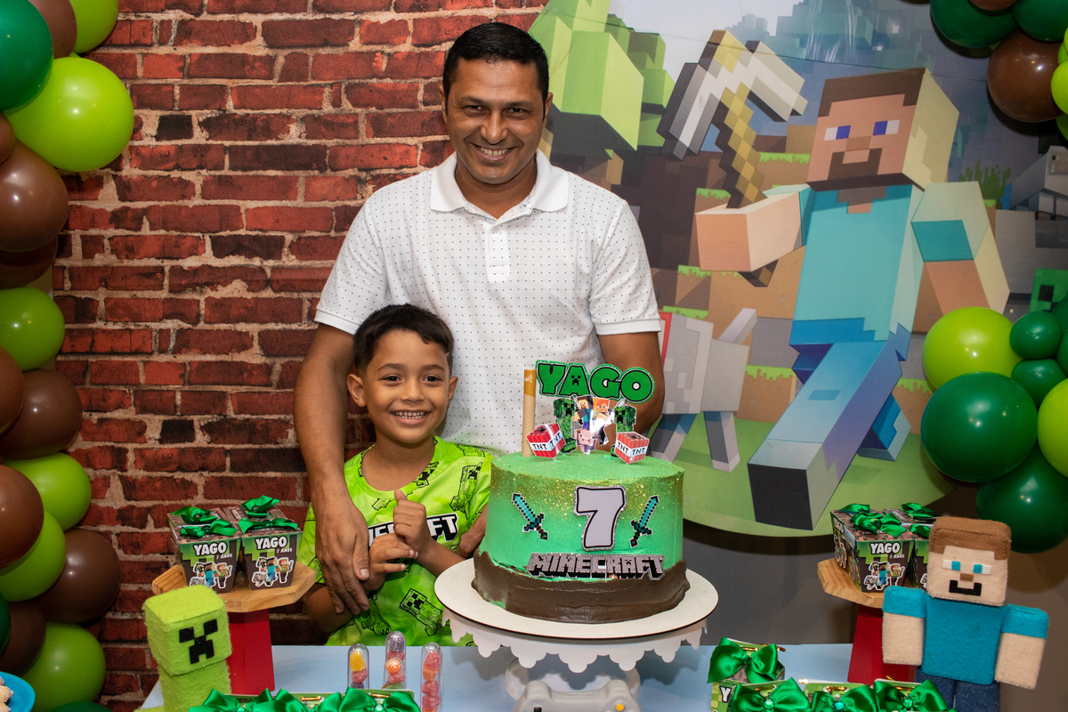 Aniversário 07 anos Yago Arena Royale Esports - Estúdio Composição 