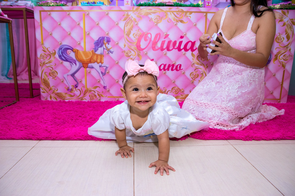 Aniversário de 01 ano da princesa Olívia. 