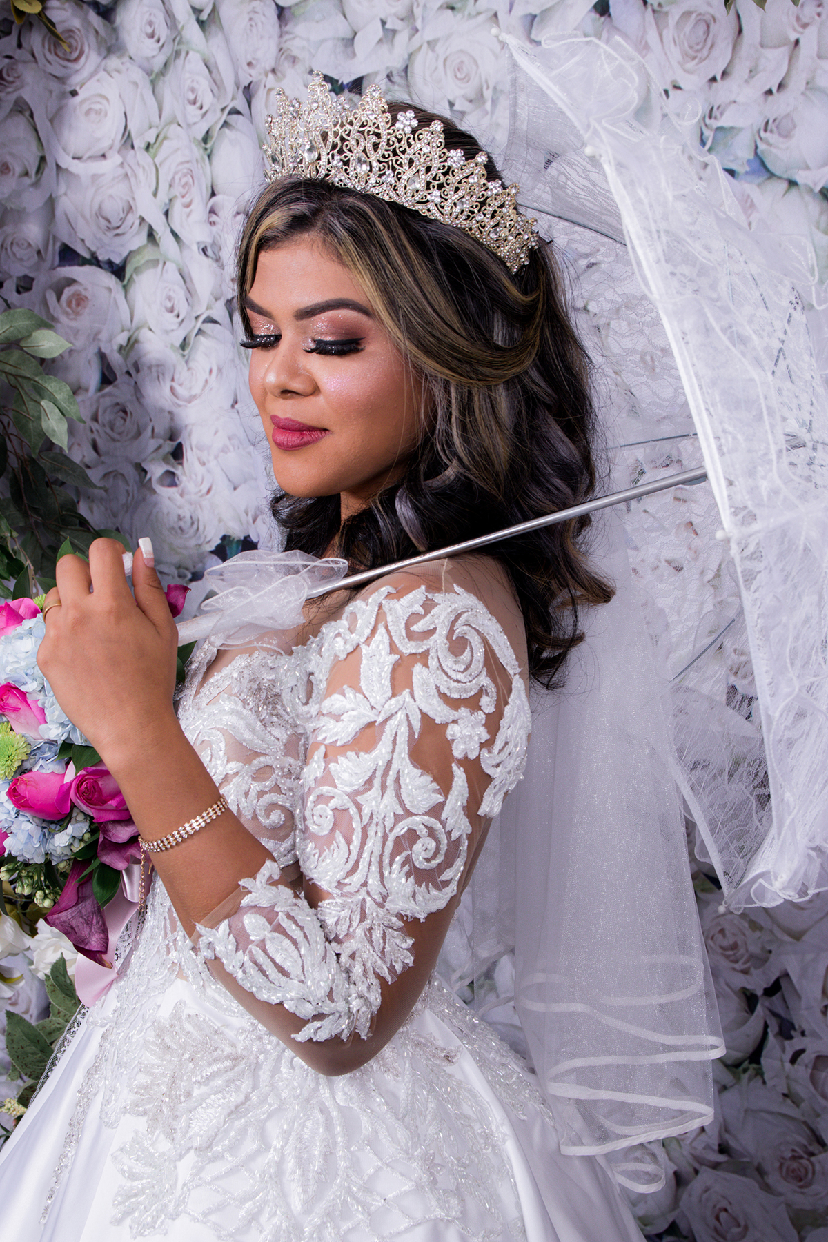 Ensaio em estúdio com a noiva Vângela Queiroz 