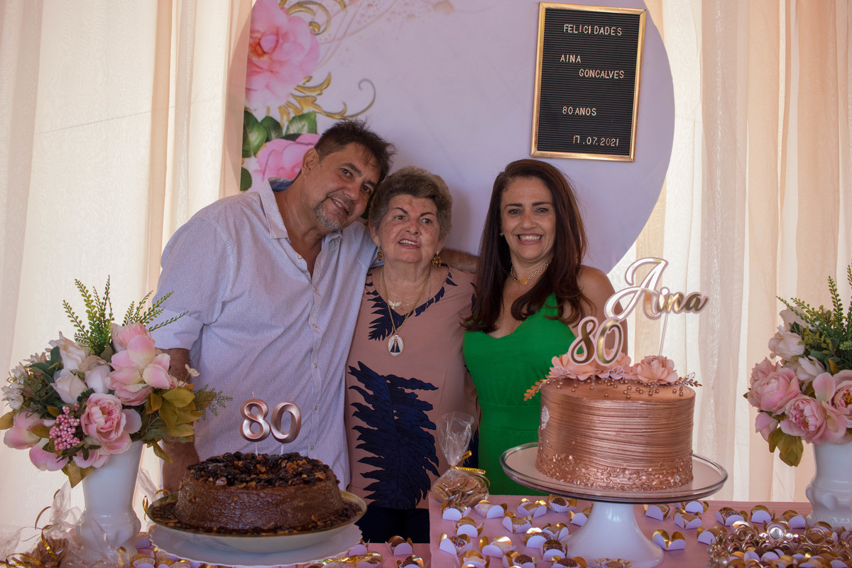 Aniversário de 80 anos - Aina Gonçalves 