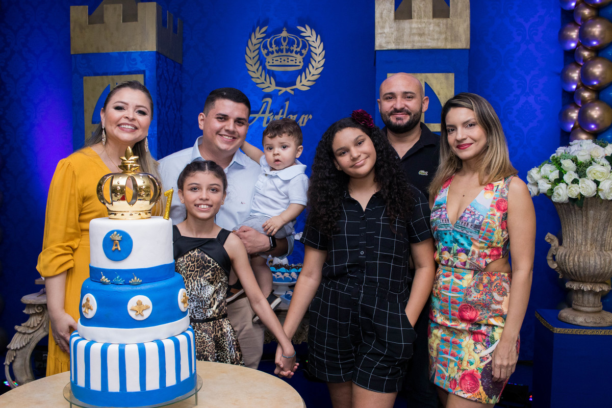 Comemoração do aniversário de 01 ano do Rei Arthur, momento de muita alegria e celebração de um dia super especial, ficamos gratos por fazer parte dessa celebração, acompanhe agora com a gente um pouco dessa noite. 