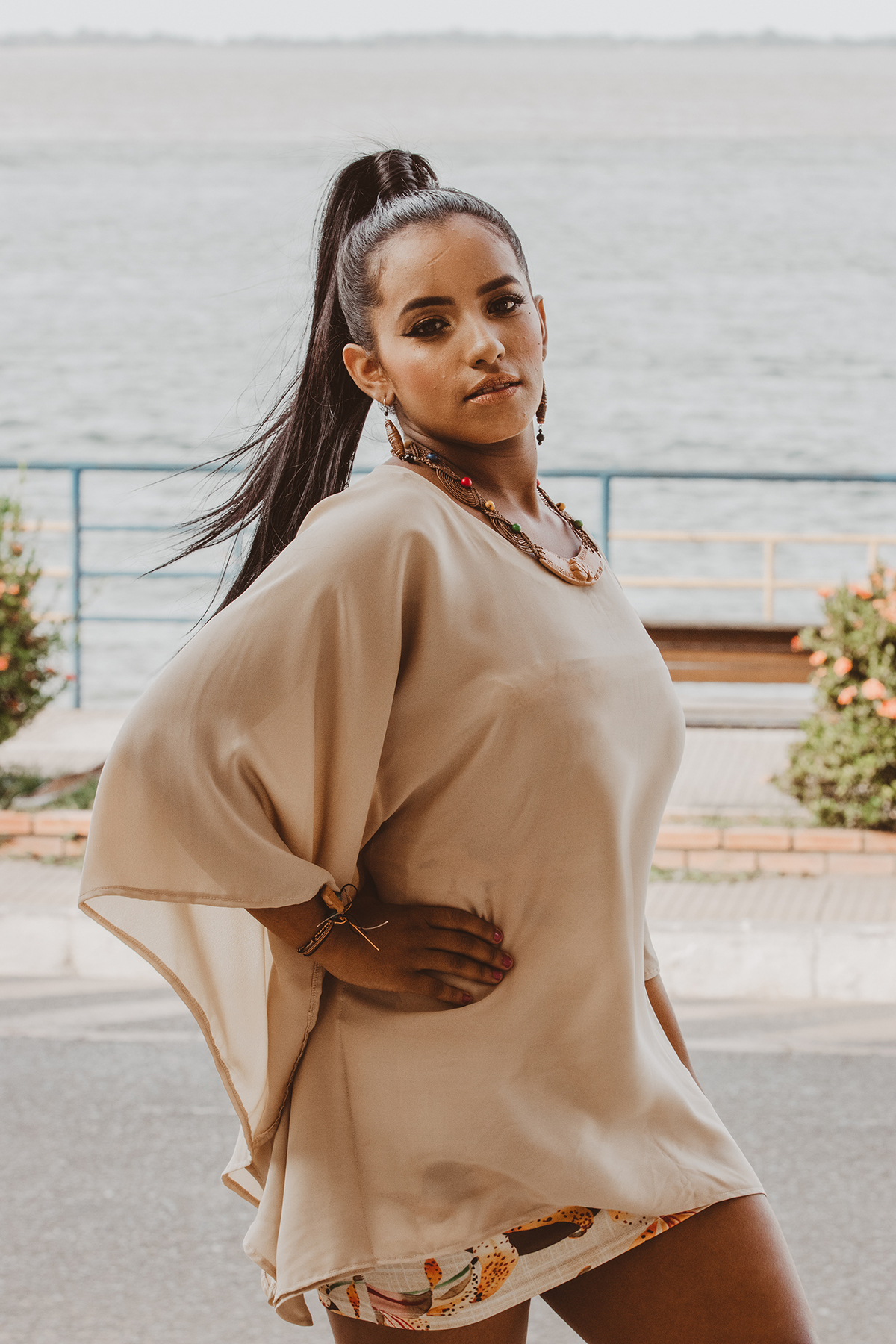 Exposição e Desfile de Moda com Biojoias de Cerâmica - Centro Cultural João Fona - Santarém - Pará