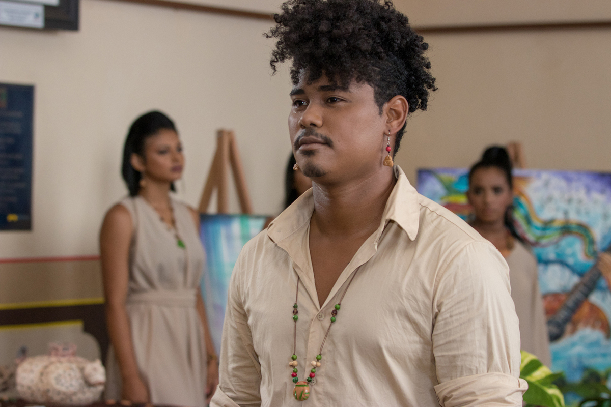 Exposição e Desfile de Moda com Biojoias de Cerâmica - Centro Cultural João Fona - Santarém - Pará