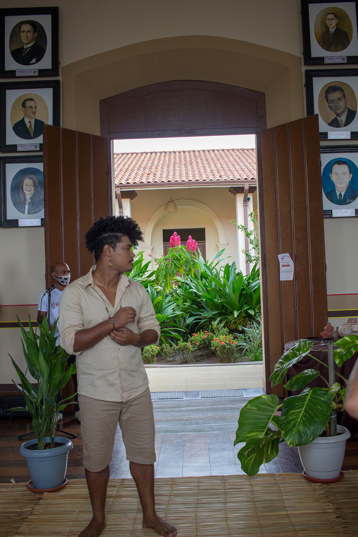 Exposição e Desfile de Moda com Biojoias de Cerâmica - Centro Cultural João Fona - Santarém - Pará