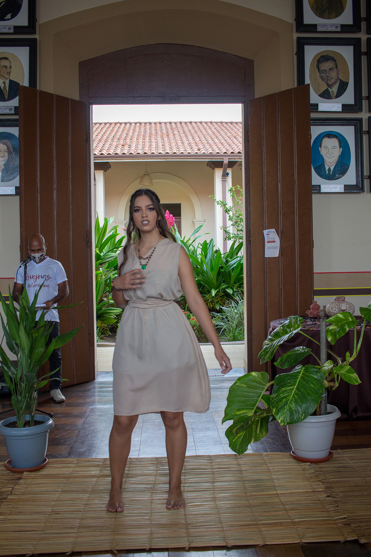 Exposição e Desfile de Moda com Biojoias de Cerâmica - Centro Cultural João Fona - Santarém - Pará